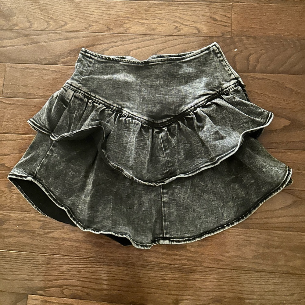 Stylish Black Denim Women's Shorts